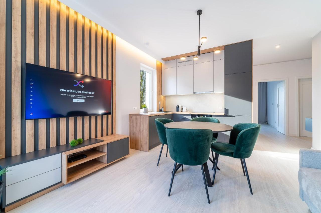 Bella Vista - 3Pok, 5 Lozek, Centrum, Parking, Winda, Widok Na Rzeke, Netflix ايوافا المظهر الخارجي الصورة
